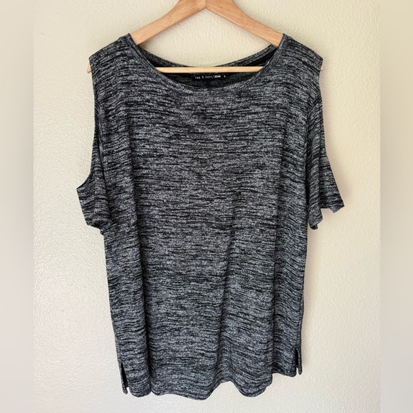 RAG & BONE/JEAN Cut Out Sweater - Picture 1 of 4